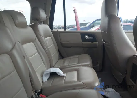 2005 Ford Expedition Eddie Bauer/King Ranch from USA, damaged, VIN 1FMFU175X5LA72556